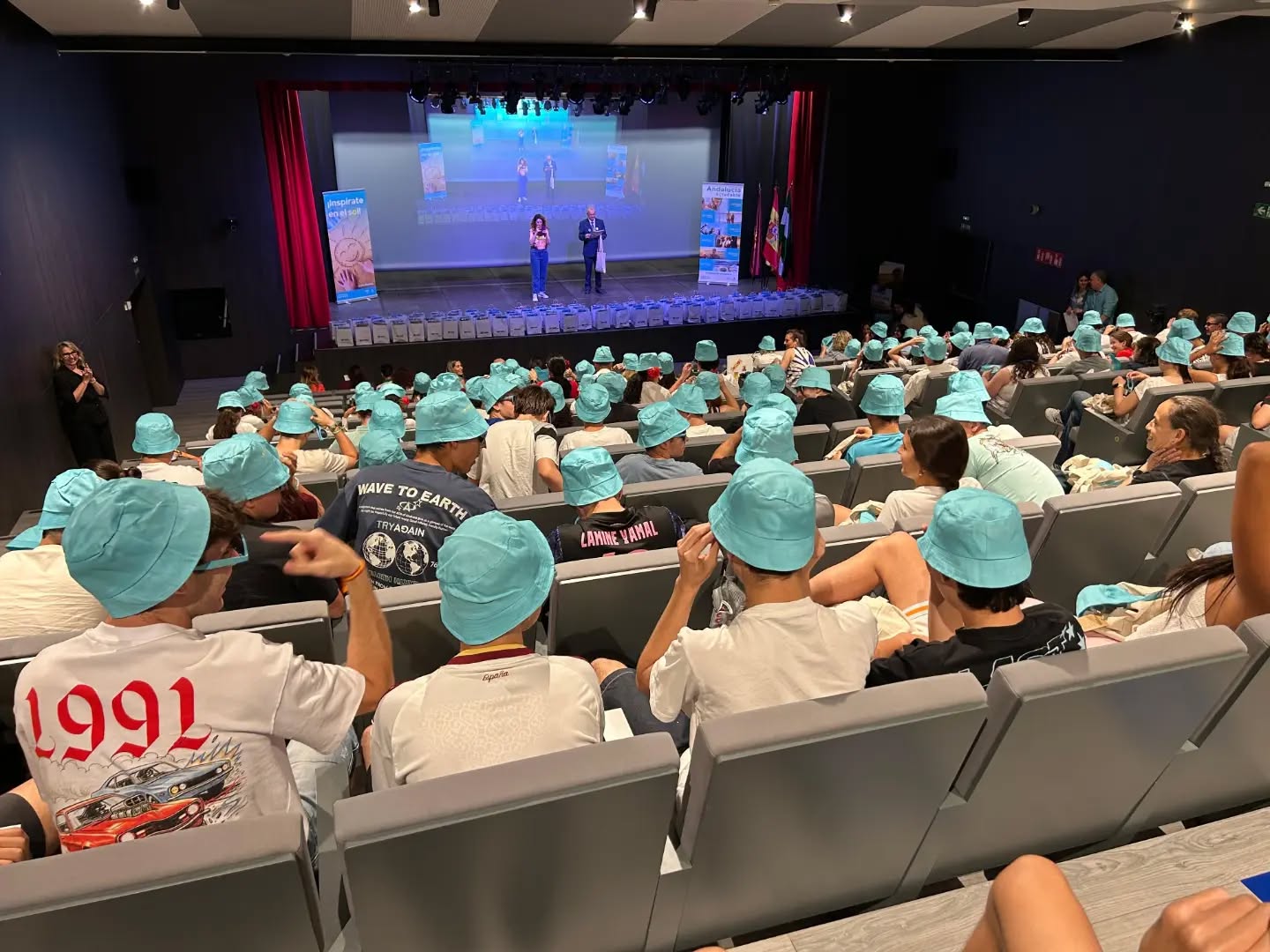 Unos 300 alumnos asisten a la I Edición de los premios para colegios públicos 'Creciendo Soludable' - 70796 - Al Sol de la Costa