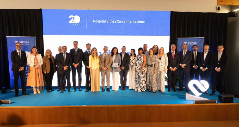 Portada - Clausura del 20 aniversario de Vithas Xanit Internacional - Al Sol de la Costa