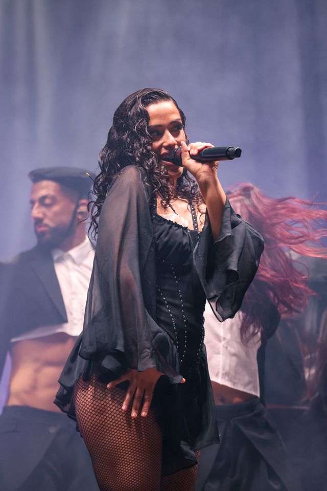 Fulanita Fest vuelve a Marenostrum Fuengirola en una noche con música, diversidad y celebración - frBeKtBw - Al Sol de la Costa