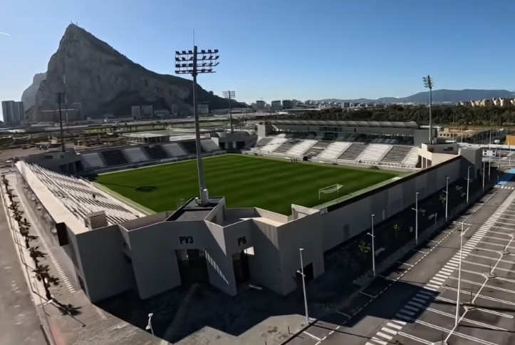 Portada - ESTADIO LL - Al Sol de la Costa