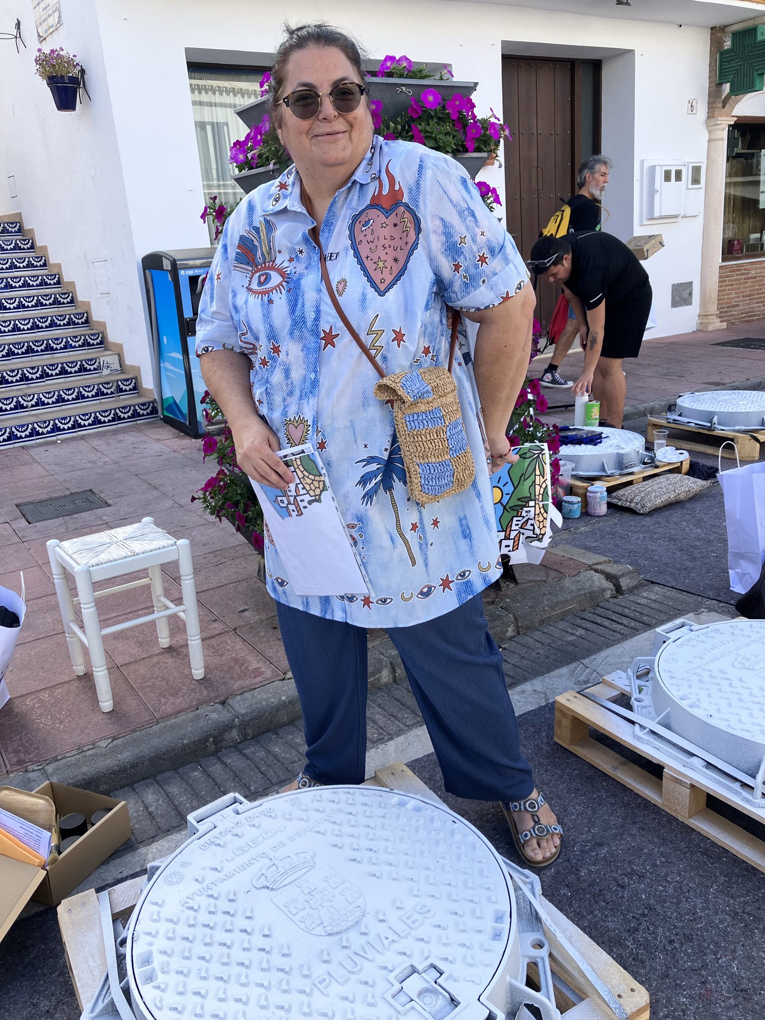 Gran éxito de la 2ª edición del Concurso Urbano de Pintura de Alcantarillas de Benahavis - HT - Al Sol de la Costa