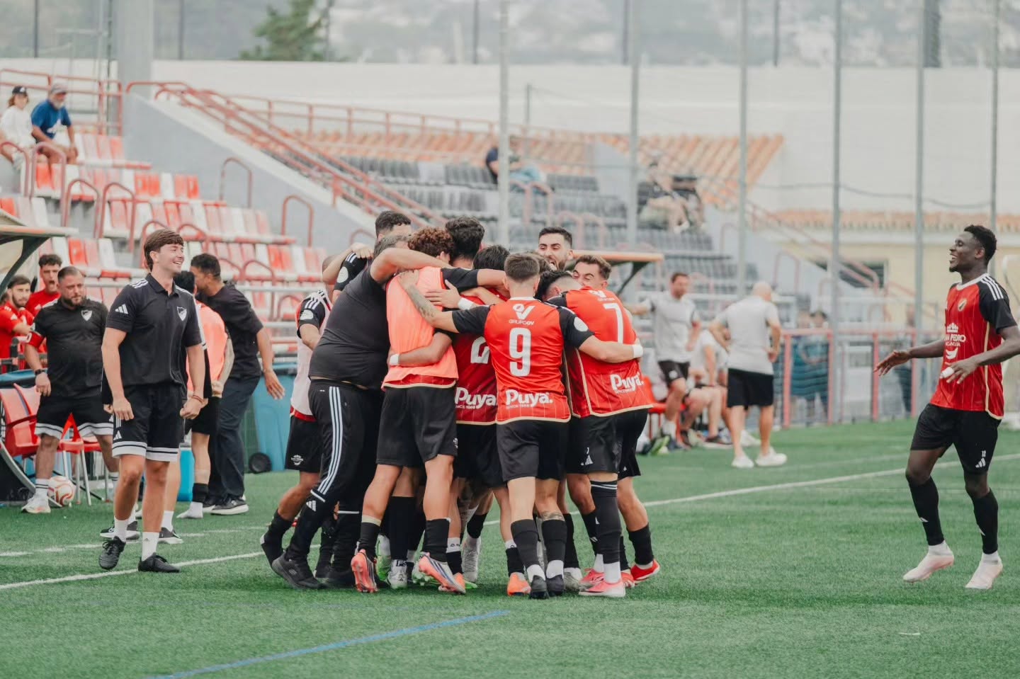 Tercera RFEF: cruel derrota en el descuento de la UD San Pedro ante el Motril(2-3) - 83337 - Al Sol de la Costa