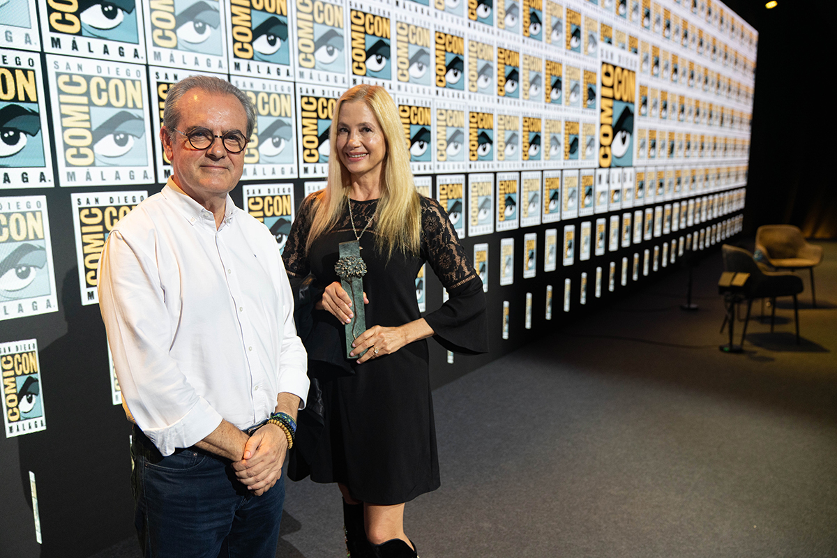 El Festival de Málaga entrega a Mira Sorvino una Biznaga de Honor en el marco de San Diego Comic-Con Málaga 1 El Festival de Málaga entrega a Mira Sorvino una Biznaga de Honor en el marco de San Diego Comic-Con Málaga - Mario Martin Mira Sorvino Comic con 3104 copia - Al Sol de la Costa