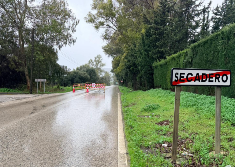Portada - carretera - Al Sol de la Costa